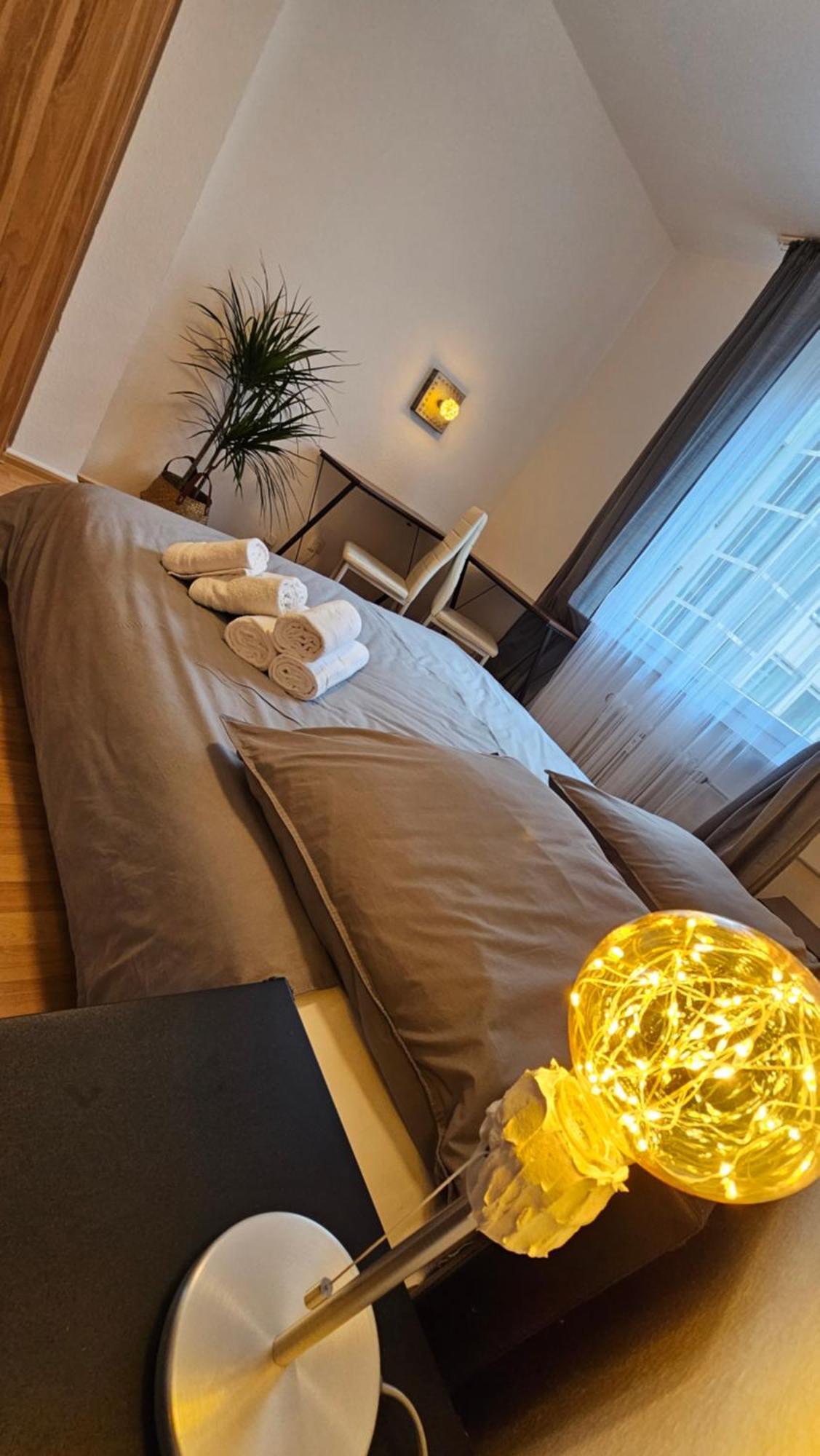 Apartment Center Comfort - Cozy, Fully Equipped 3-room Near Main Station *
