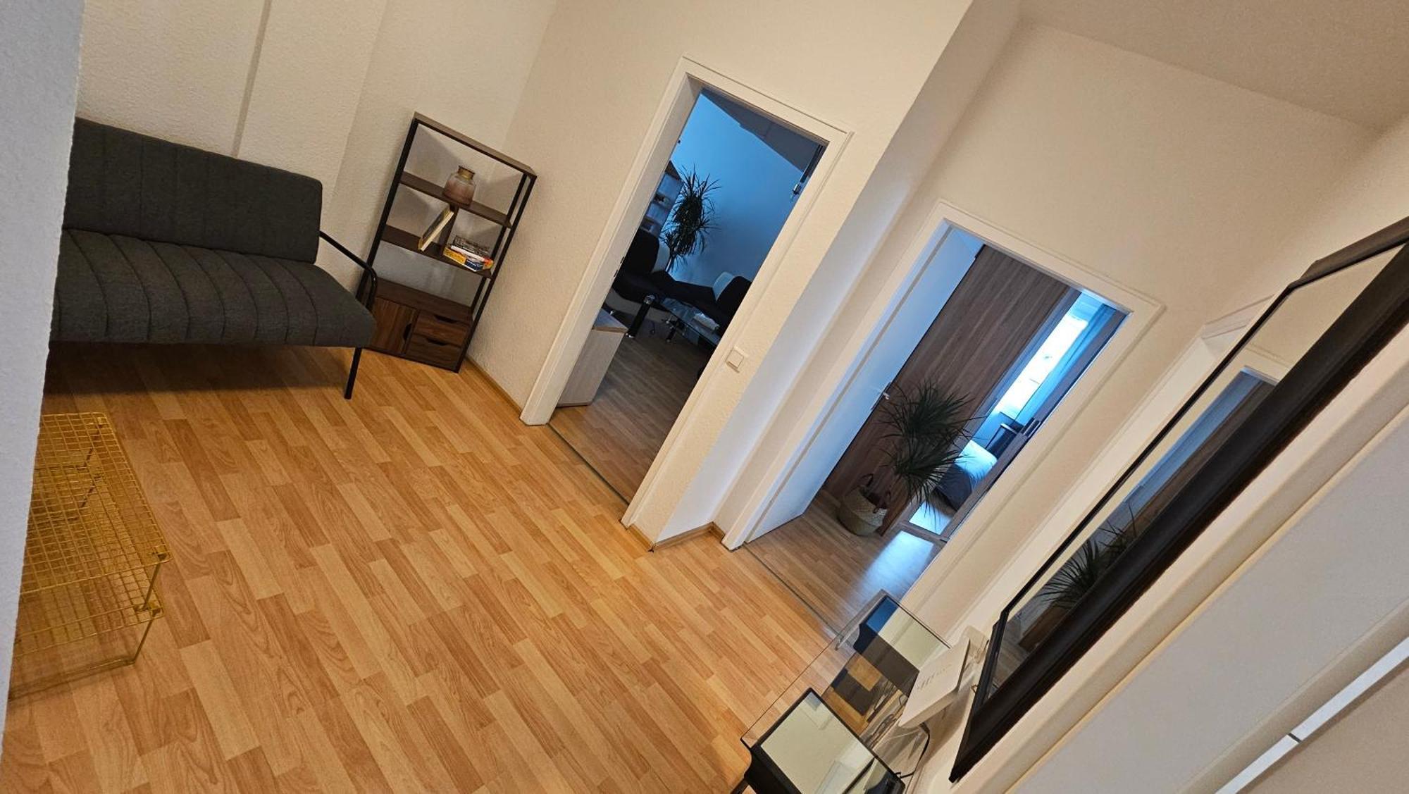 Apartment Center Comfort - Cozy, Fully Equipped 3-room Near Main Station *